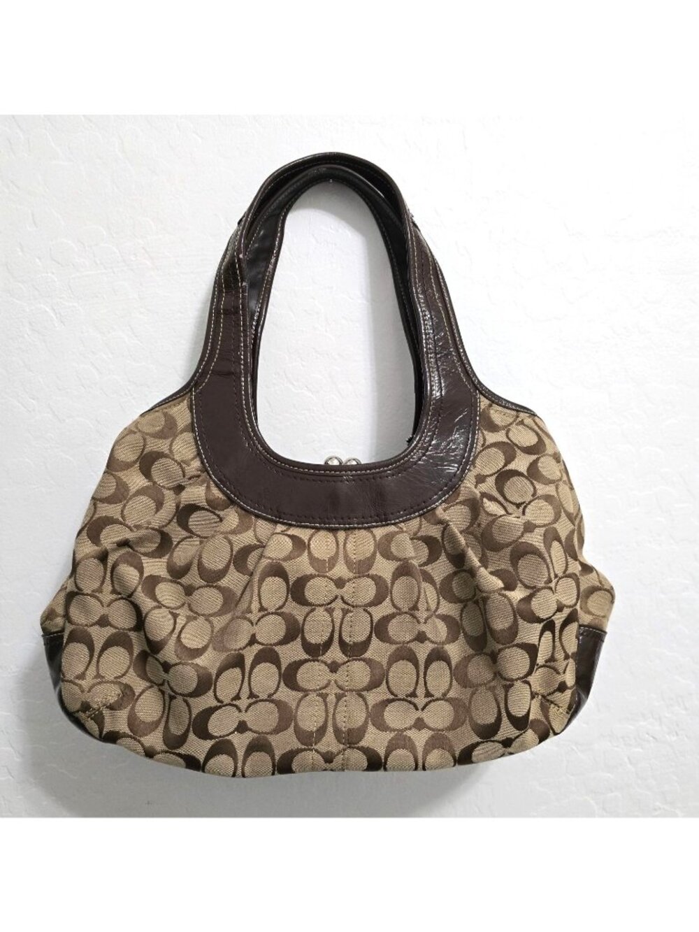 VTG Coach Signature Jacquard Logo Leather Bag Magnetic/Kiss Lock F14380 READ